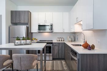White quartz countertops