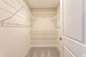 Key Largo apartment for rent - Walk-In-Closet at Playa Apartments, Key Largo, 33037