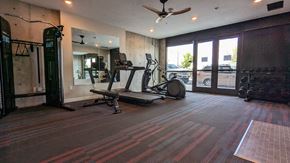 Salt Lake City apartment for rent - Gym with windows