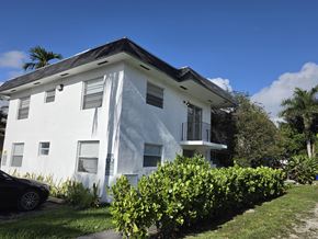 Miami apartment for rent - Front of Building