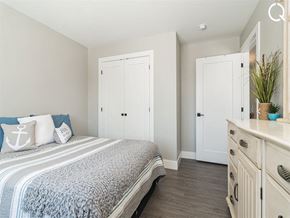 Dieppe apartment for rent - a bedroom with a bed and a closet