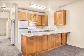 Santa Rosa condo for rent - Kitchen at Deer Path LLC, Santa Rosa, 95407
