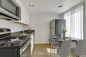 Denver apartment for rent - kitchen