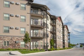 Grand Forks apartment for rent - Exterior View of Cardinal Point Balconies