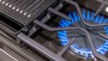 Gas range & oven*