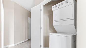 Washer dryer in unit