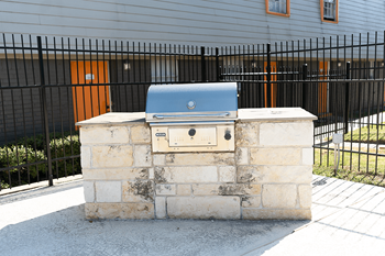 Community grill station