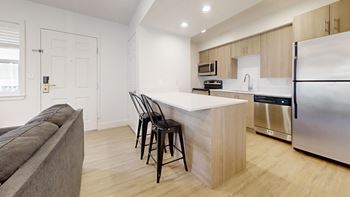Fully furnished kitchen