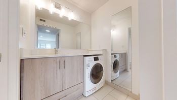 Spacious laundry room