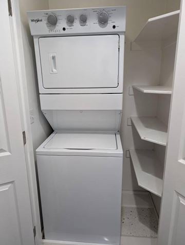 Orem apartment for rent - A white Whiting dishwasher and dryer in a kitchen.