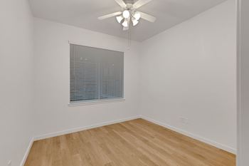 Bright room2