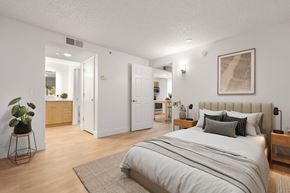 Vancouver apartment for rent - Gorgeous Bedroom at AVIA Lofts on Parkway, Washington