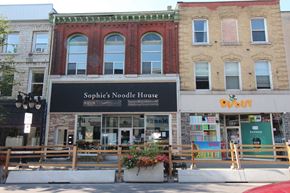 Kingston apartment for rent - A storefront with a sign that says Sophie's Noodle House.