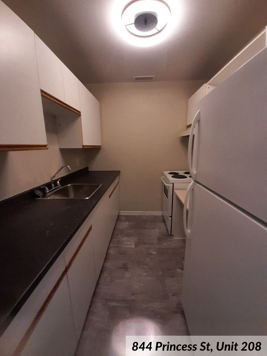 844 Princess Street - apartment for rent in Sunnyside, Kingston for ...
