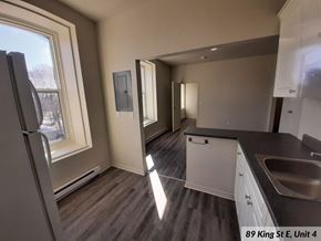 Gananoque apartment for rent - 89 King St E - 4