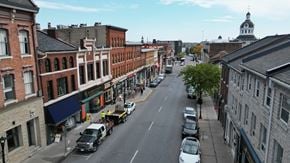 Kingston apartment for rent - Brock Street