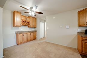 Darien apartment for rent - Dining area