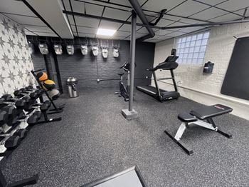 Barry court gym