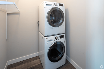 The bryn in-unit laundry