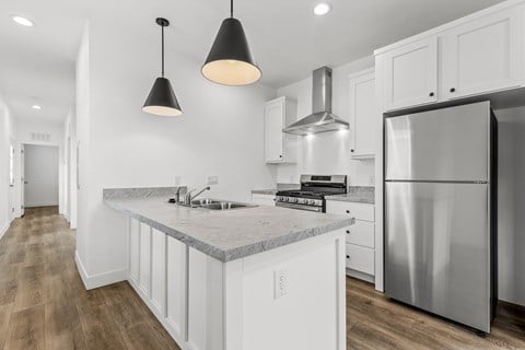 Floor plan for 2 beds, 2 baths, 790 sqft