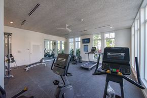 Miami apartment for rent - Father Barry