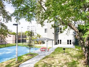 Miami apartment for rent - Courtside