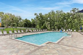 Brooksville apartment for rent - the pool at the preserve at ballantyne commons apartments