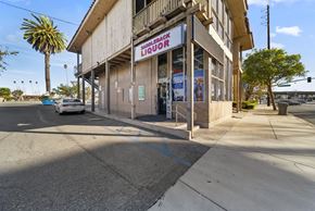 Santa Ana apartment for rent - A liquor store with a sign that says "Back Liquor".