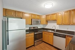 Andover apartment for rent - Taymil Andover Place Kitchen