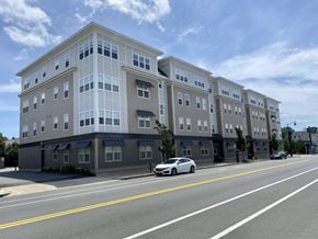 Beverly apartment for rent - Taymil Burnham Building Exterior