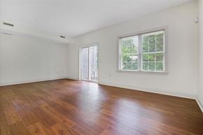 Concord apartment for rent - Taymil Fairhaven Residential Gardens Living Room