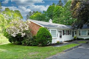 Litchfield apartment for rent - Taymil Holly House Building Exterior