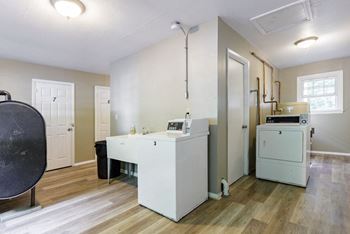 Taymil holly house laundry facilities