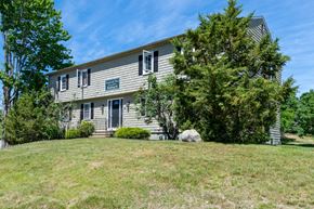 Yarmouth apartment for rent - Taymil Yarmouth Place Building Exterior
