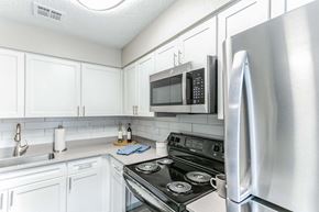 Sandy Springs apartment for rent - Kitchen at The Atlantic North Springs, Dunwoody, GA, 30350