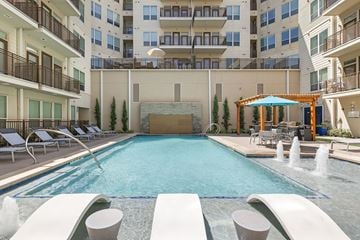 Fort Worth apartment for rent - Marq on West 7th