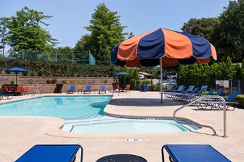 Adult & children’s swimming pool