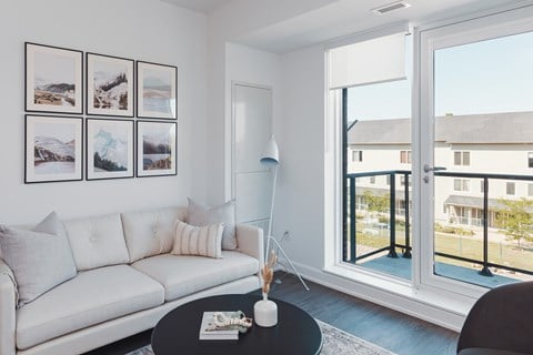 Floor plan for 1 bed, 1 bath, 686 sqft