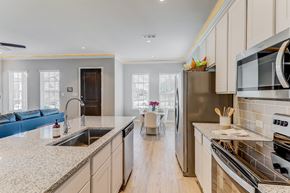 Waxahachie townhouse for rent - Kitchen