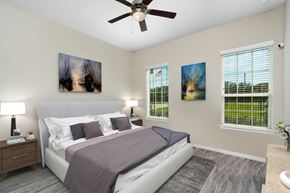 Pearland townhouse for rent - Gorgeous Bedroom at Mirror Lake Pearland, Texas, 77584