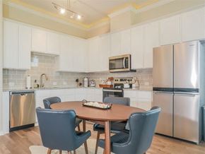Denton apartment for rent - a kitchen or kitchenette at cityscape 1 sleeps 7
