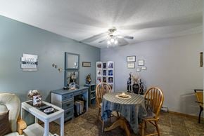 Winnipeg apartment for rent - dining room