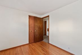 Milwaukee apartment for rent - Beckett Townhomes Bedroom