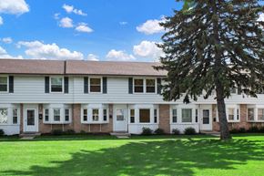 Glendale apartment for rent - Mohawk Townhomes Exterior