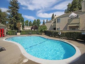 Sacramento apartment for rent - Pool View