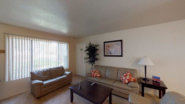 Stockton apartment for rent - Model - Livingroom