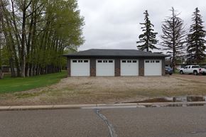 Watrous condo for rent - Garages for rent - pending availability