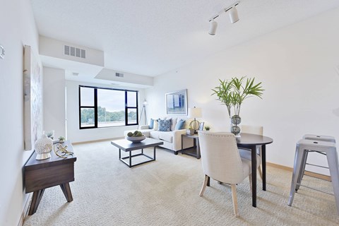 Floor plan for studio, 1 bath, 972 sqft