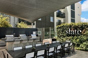 Outdoor kitchen and gourmet bbq grilling stations