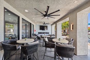 Outdoor lounge